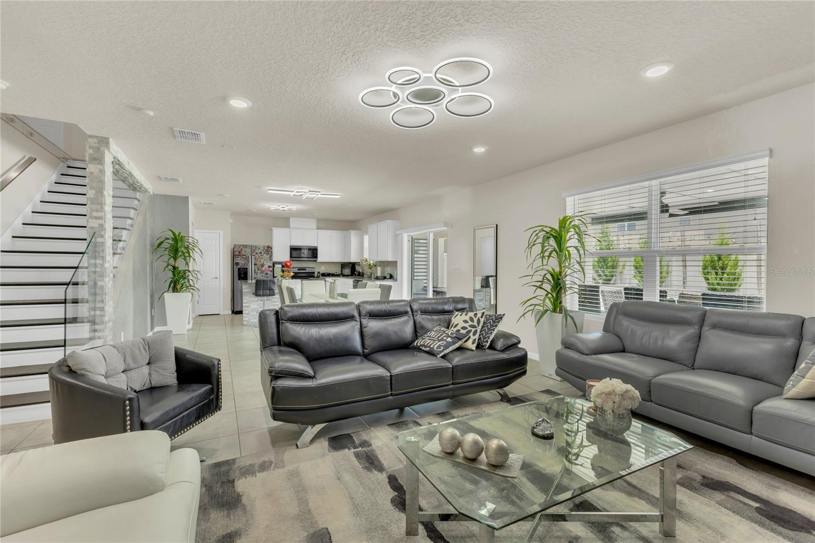 Image 6 of 30 For 1631 Aspen Avenue