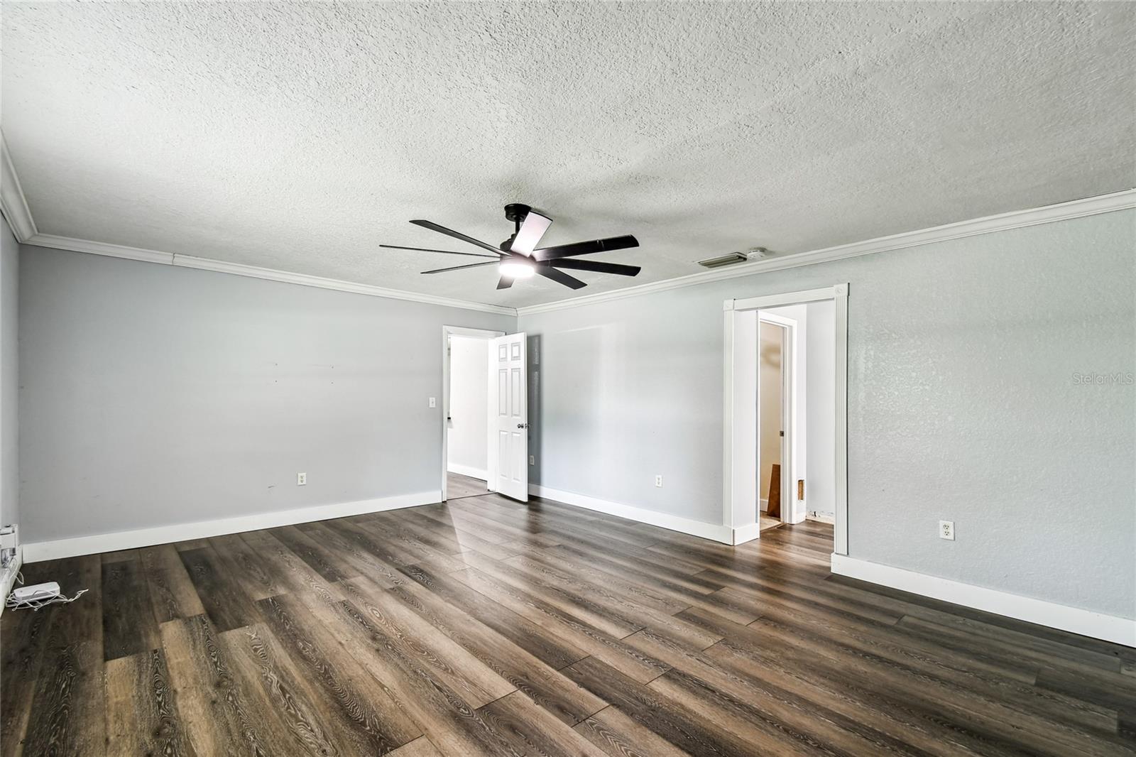Image 16 of 46 For 738 Florida Boulevard