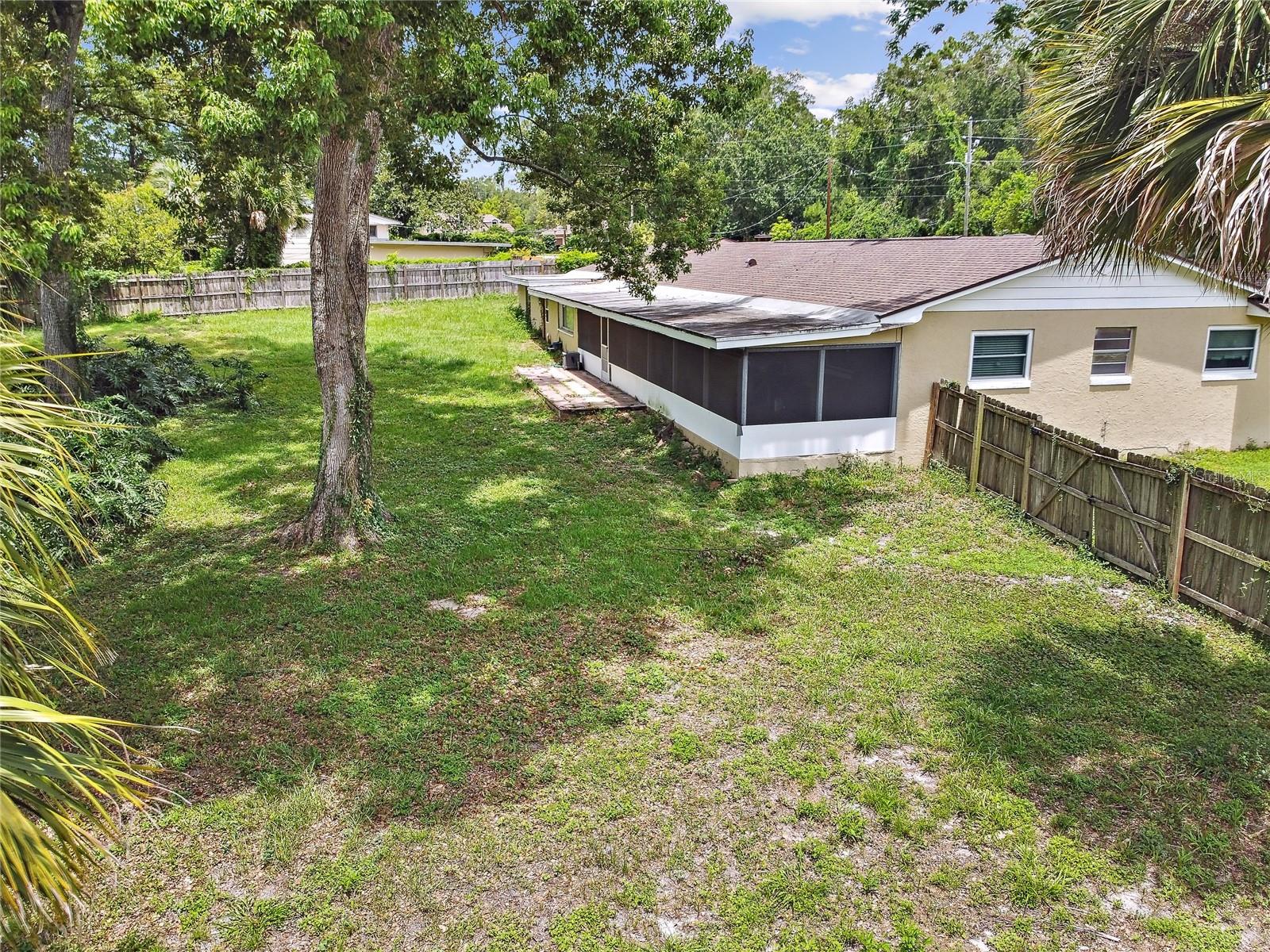 Image 39 of 46 For 738 Florida Boulevard