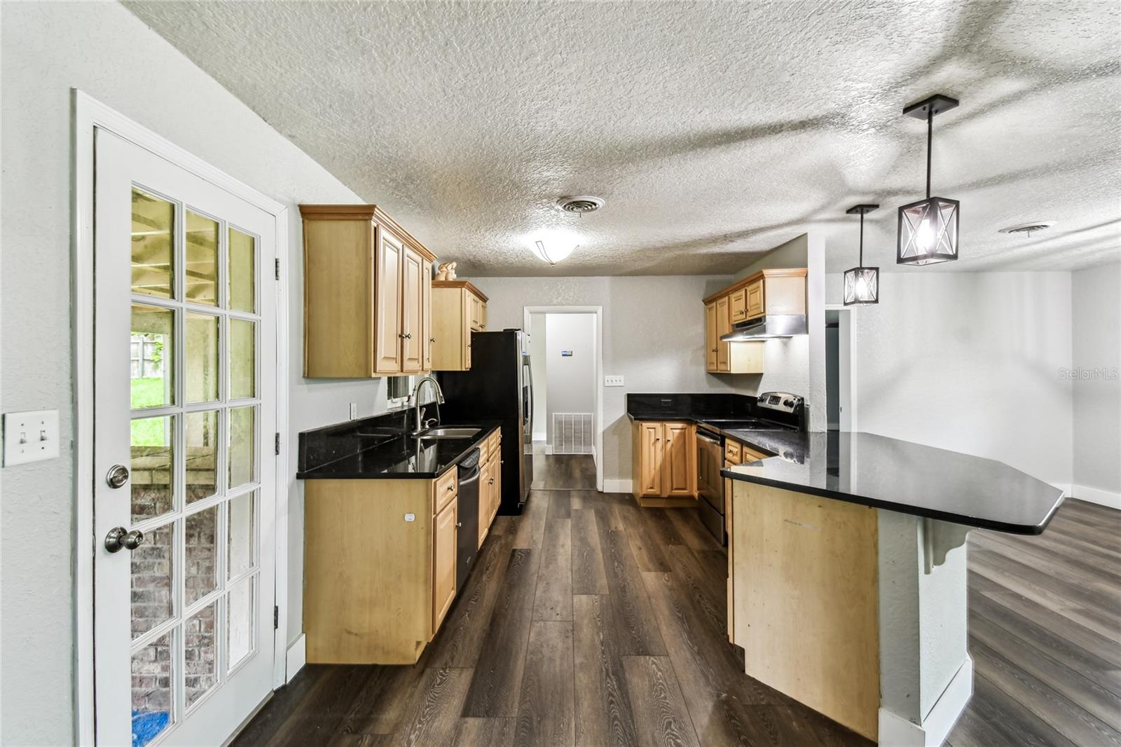 Image 8 of 46 For 738 Florida Boulevard