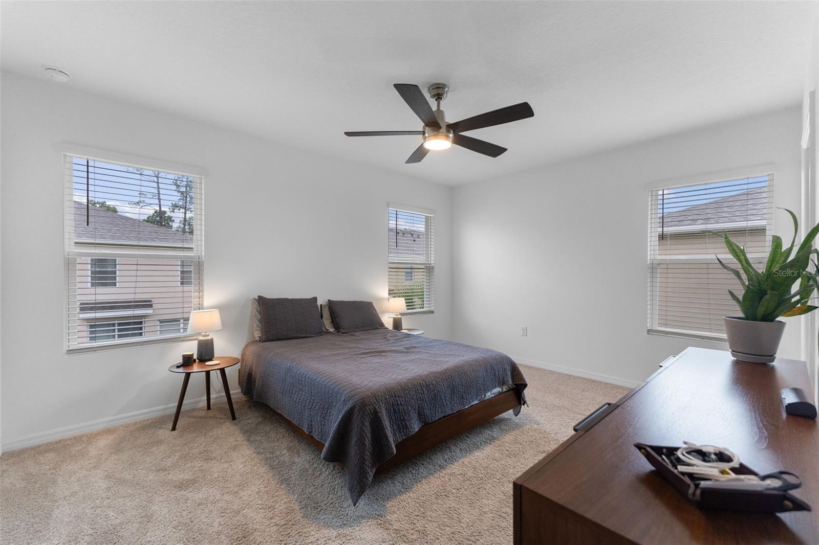 Image 12 of 20 For 45 Bella Lago Circle