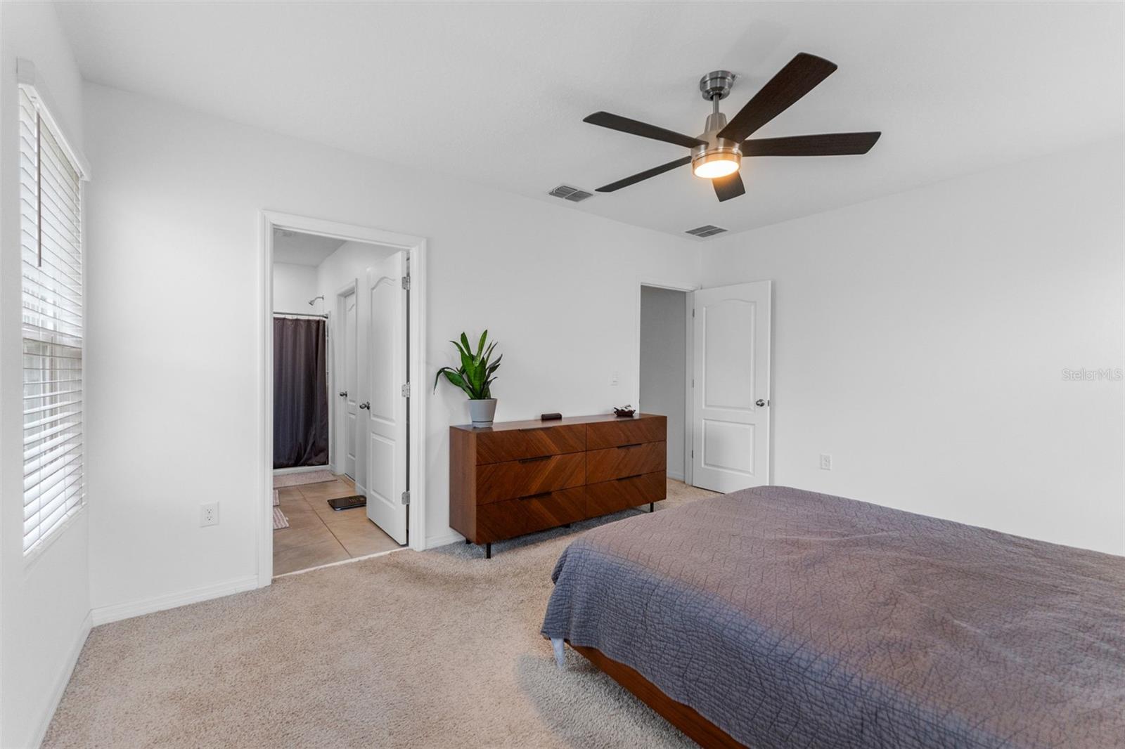 Image 13 of 20 For 45 Bella Lago Circle