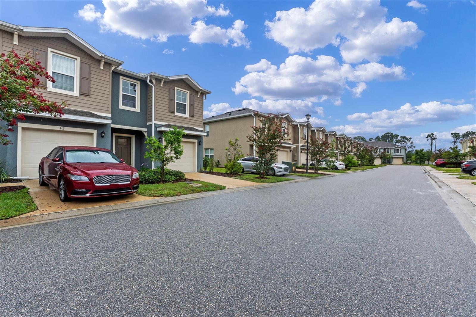 Image 3 of 20 For 45 Bella Lago Circle