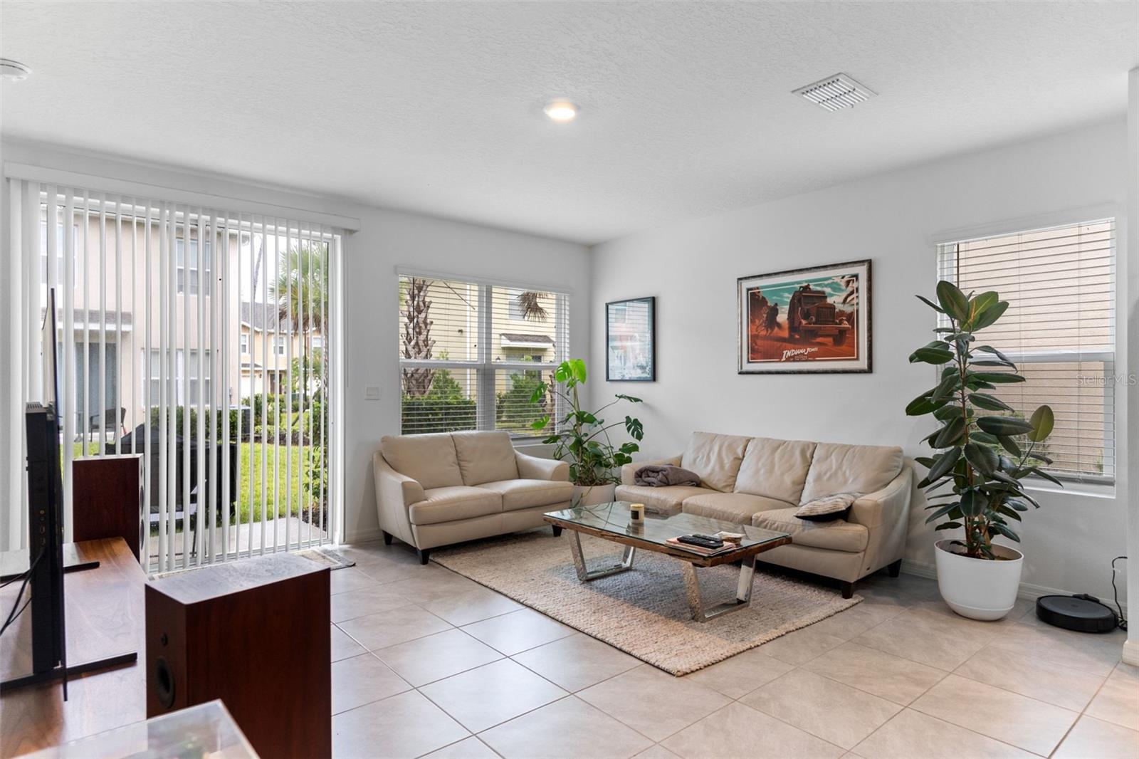Image 5 of 20 For 45 Bella Lago Circle