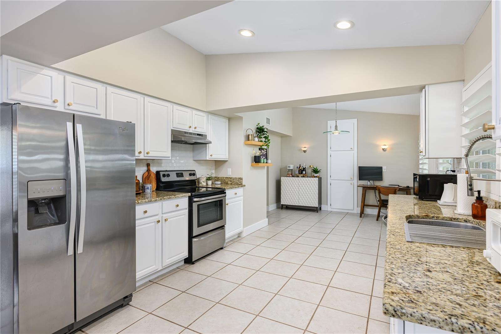 Image 16 of 40 For 632 Magnolia Drive