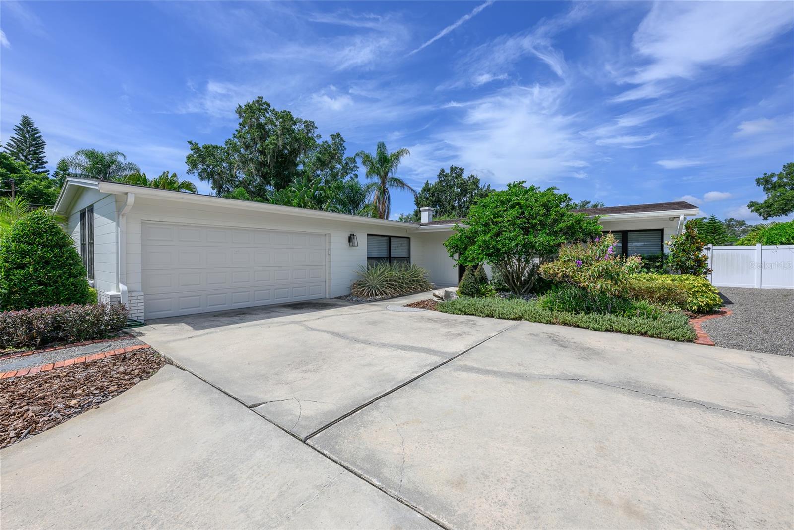 Image 38 of 40 For 632 Magnolia Drive
