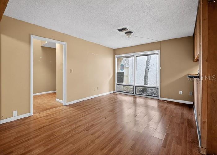 Image 15 of 19 For 113 Red Cedar Drive