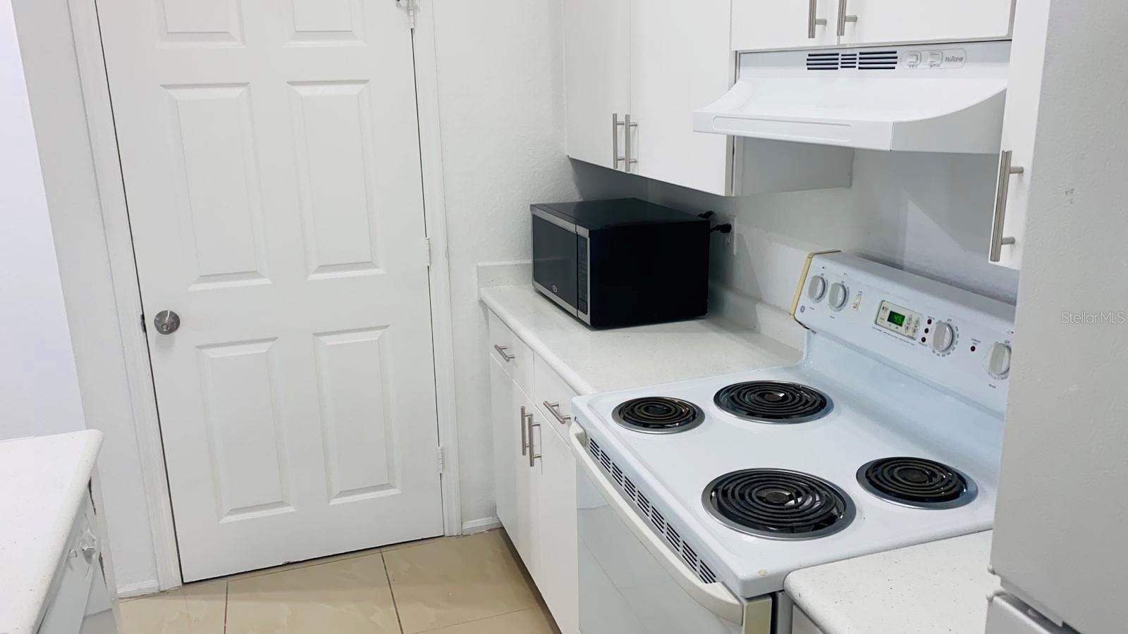 Image 14 of 29 For 5124 Park Central Drive 534