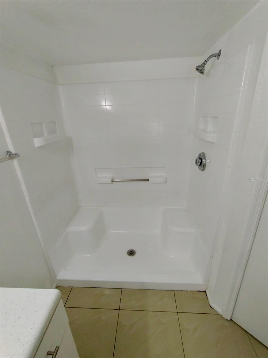 Image 22 of 29 For 5124 Park Central Drive 534