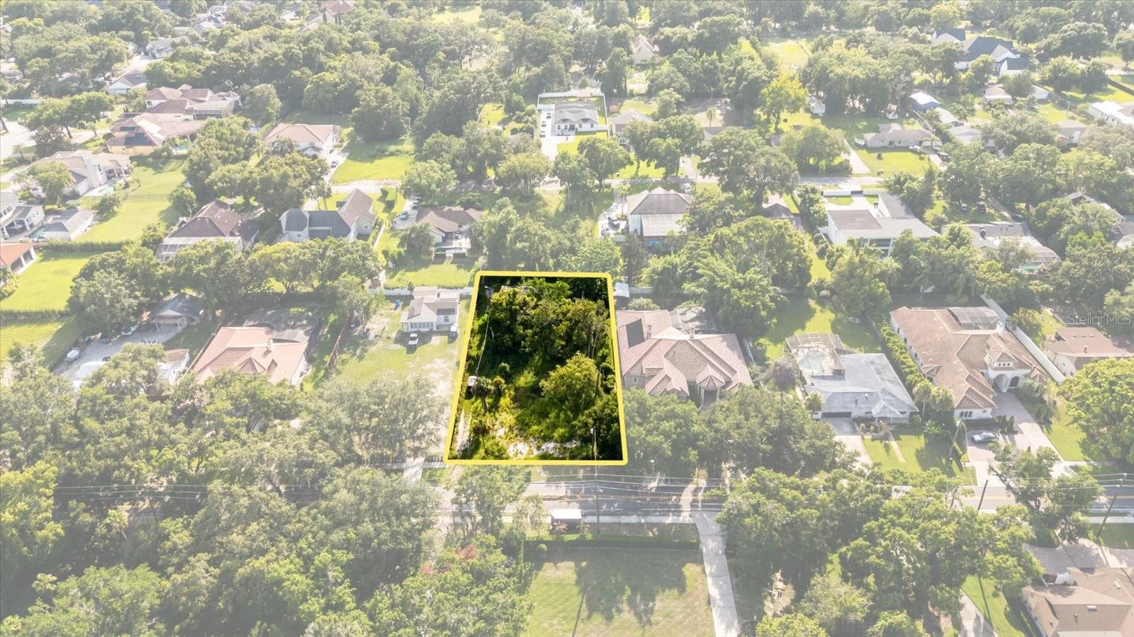 Image 6 of 15 For 1516 Hempel Avenue
