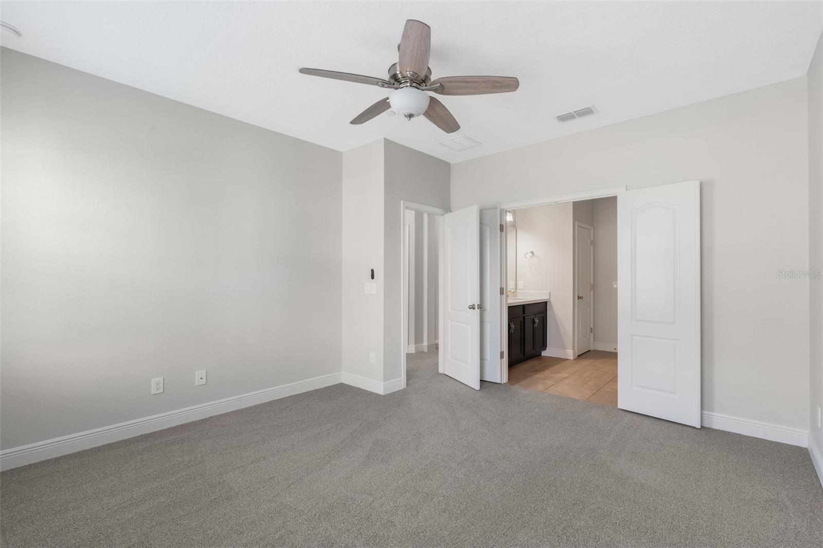 Image 11 of 32 For 1932 Lobelia Drive