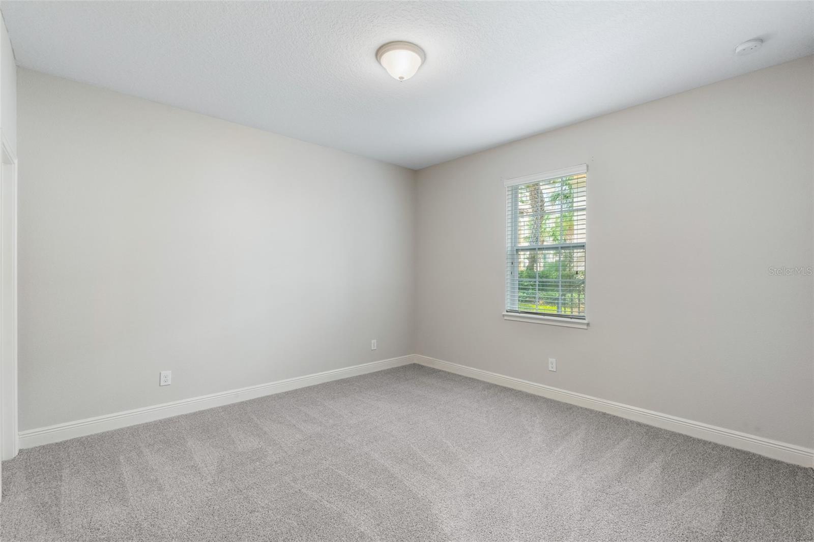 Image 17 of 32 For 1932 Lobelia Drive
