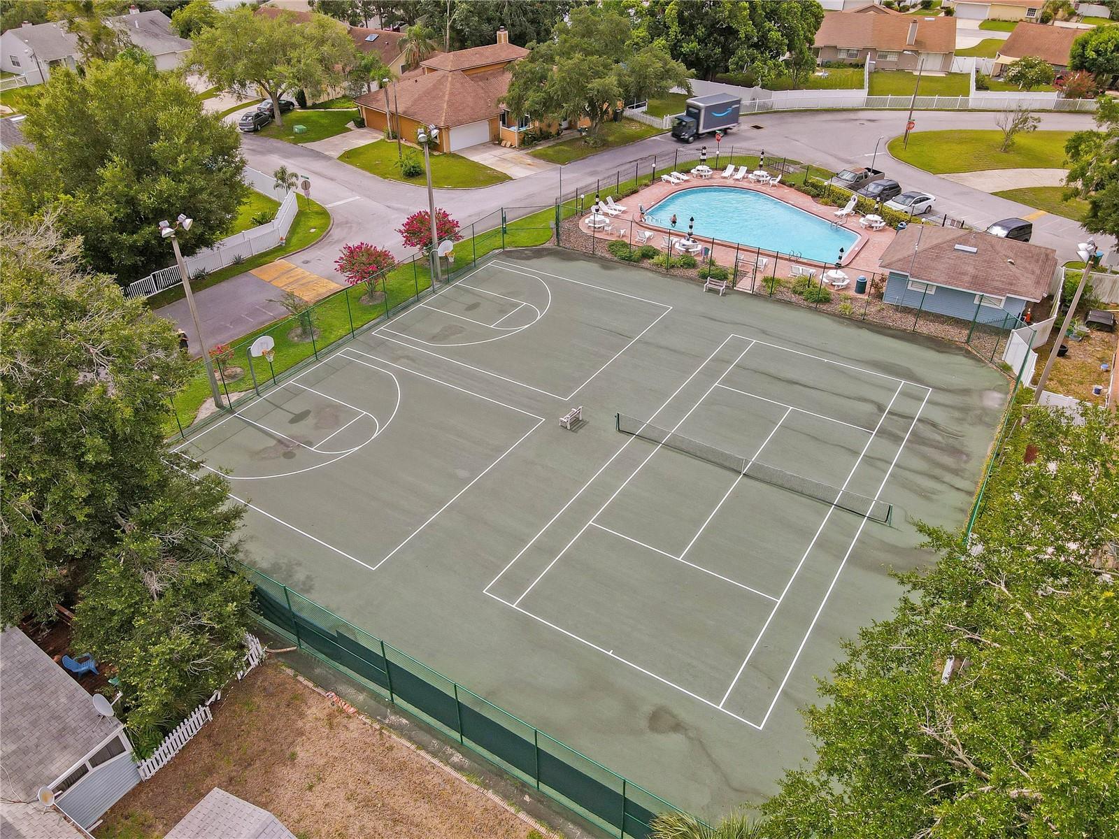 Image 6 of 28 For 1033 Wentworth Court