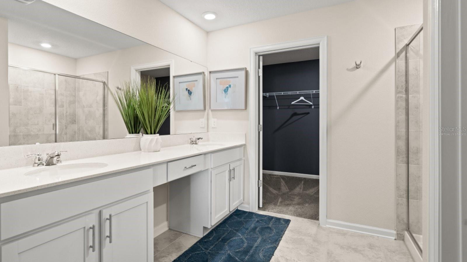 Image 14 of 23 For 4682 Golden Knight Boulevard