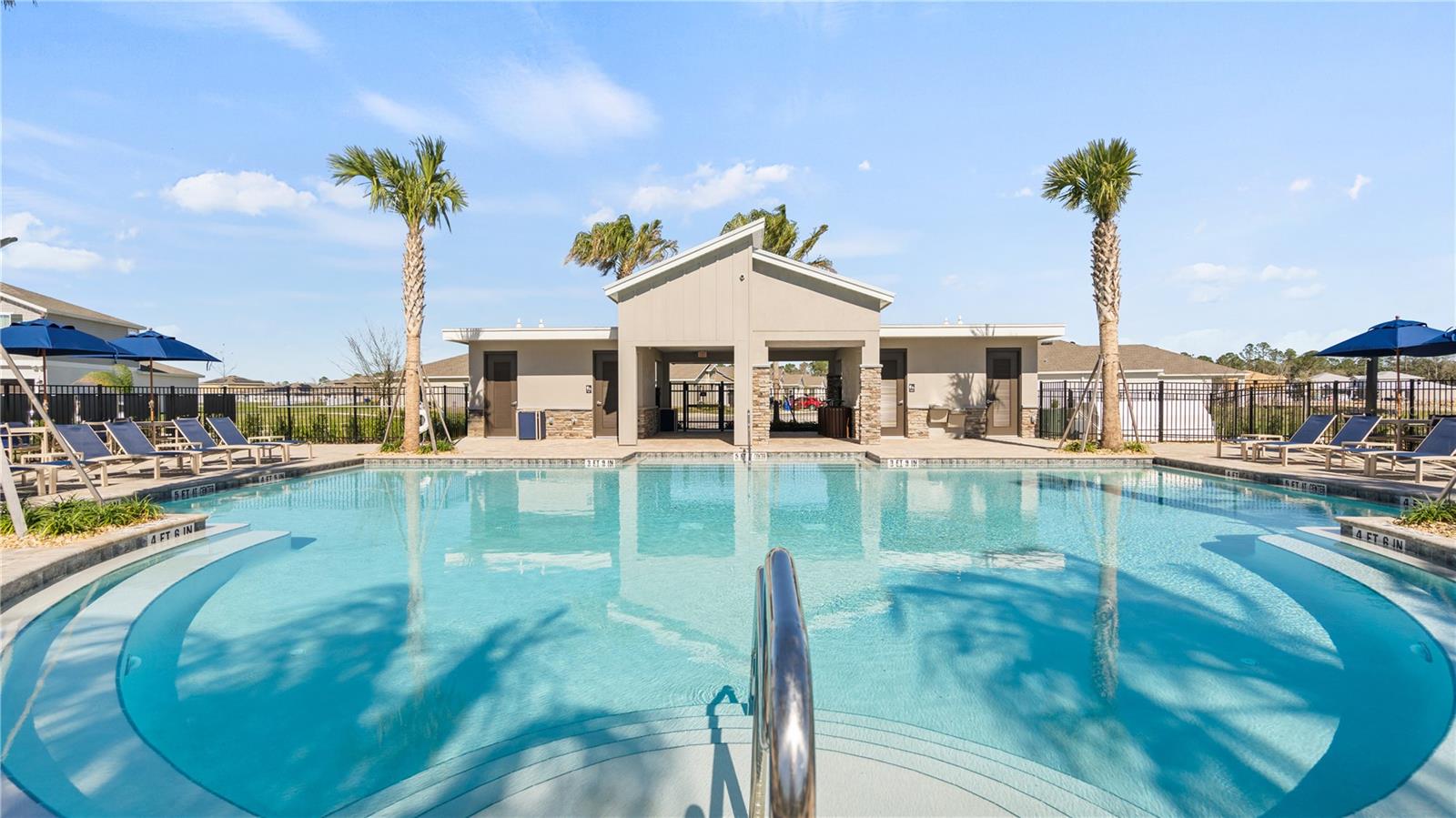 Image 22 of 23 For 4682 Golden Knight Boulevard