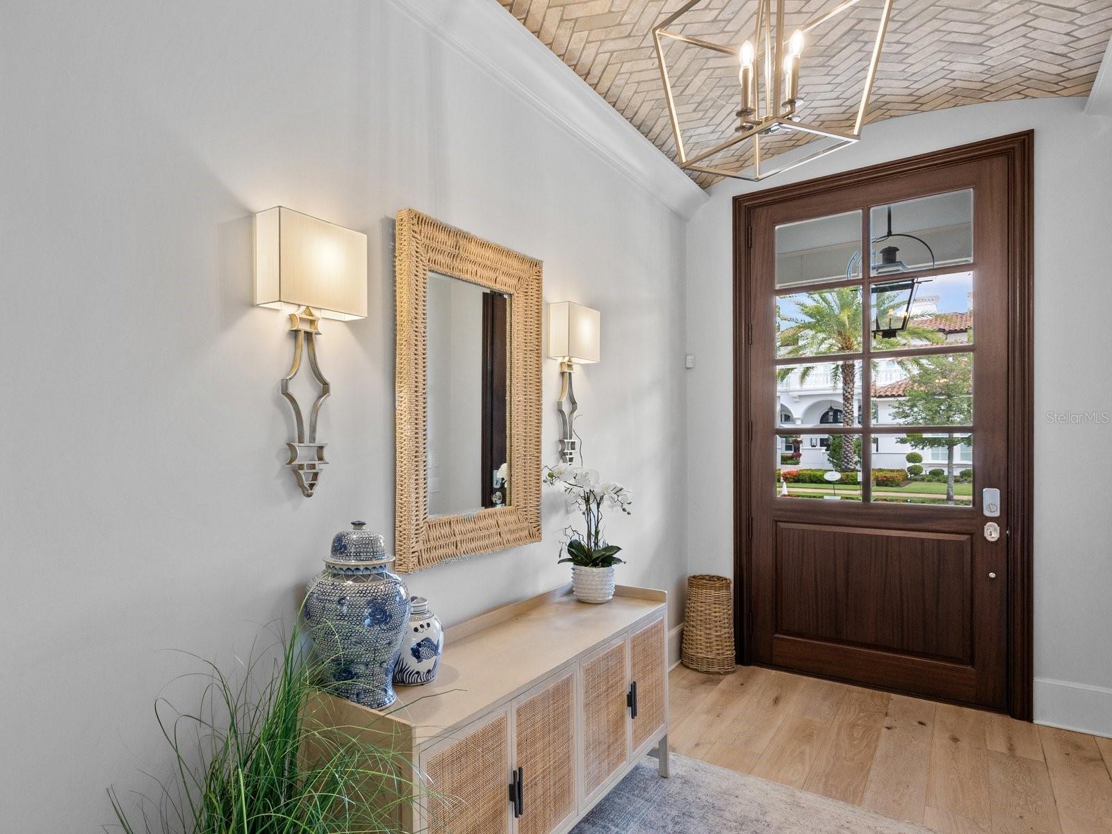 Image 16 of 90 For 10463 Los Feliz Drive