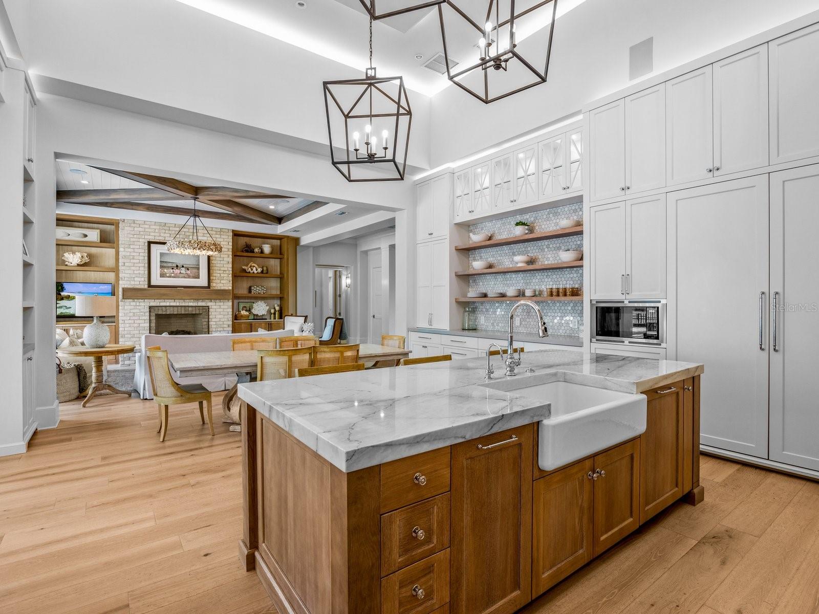 Image 26 of 90 For 10463 Los Feliz Drive