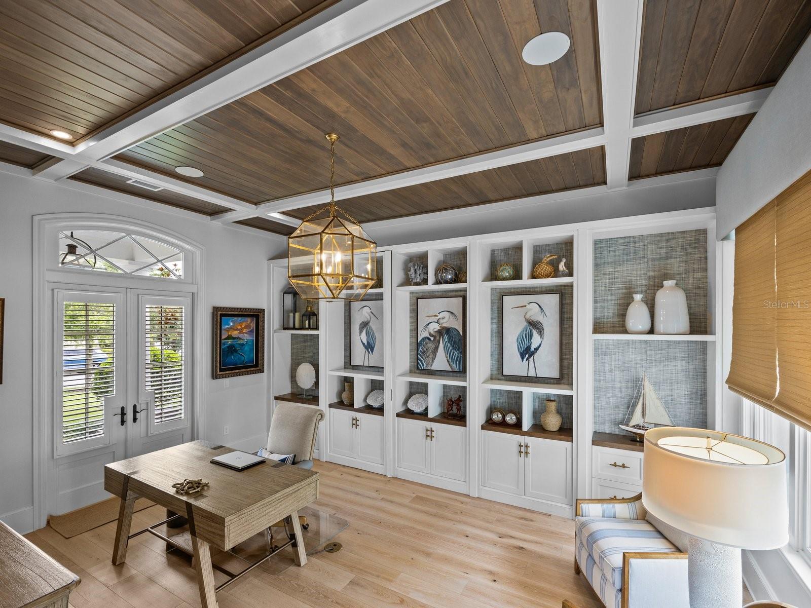 Image 35 of 90 For 10463 Los Feliz Drive