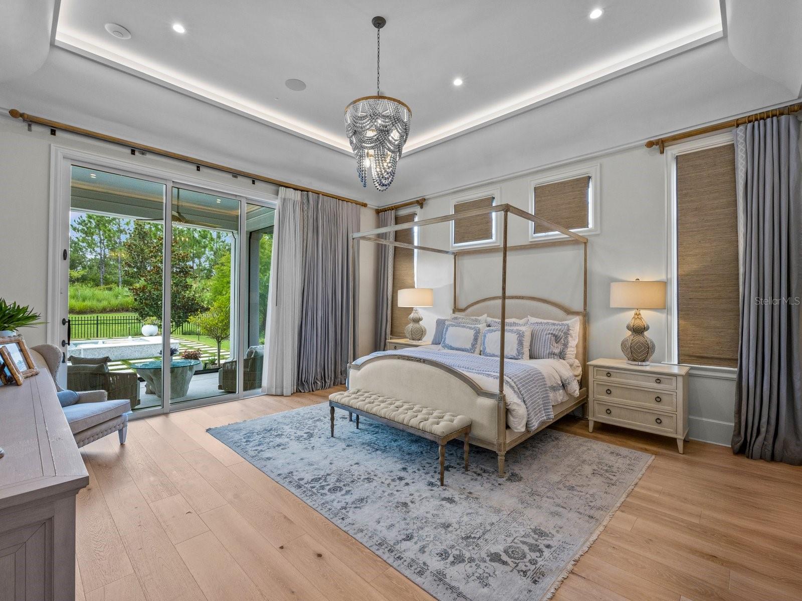 Image 39 of 90 For 10463 Los Feliz Drive