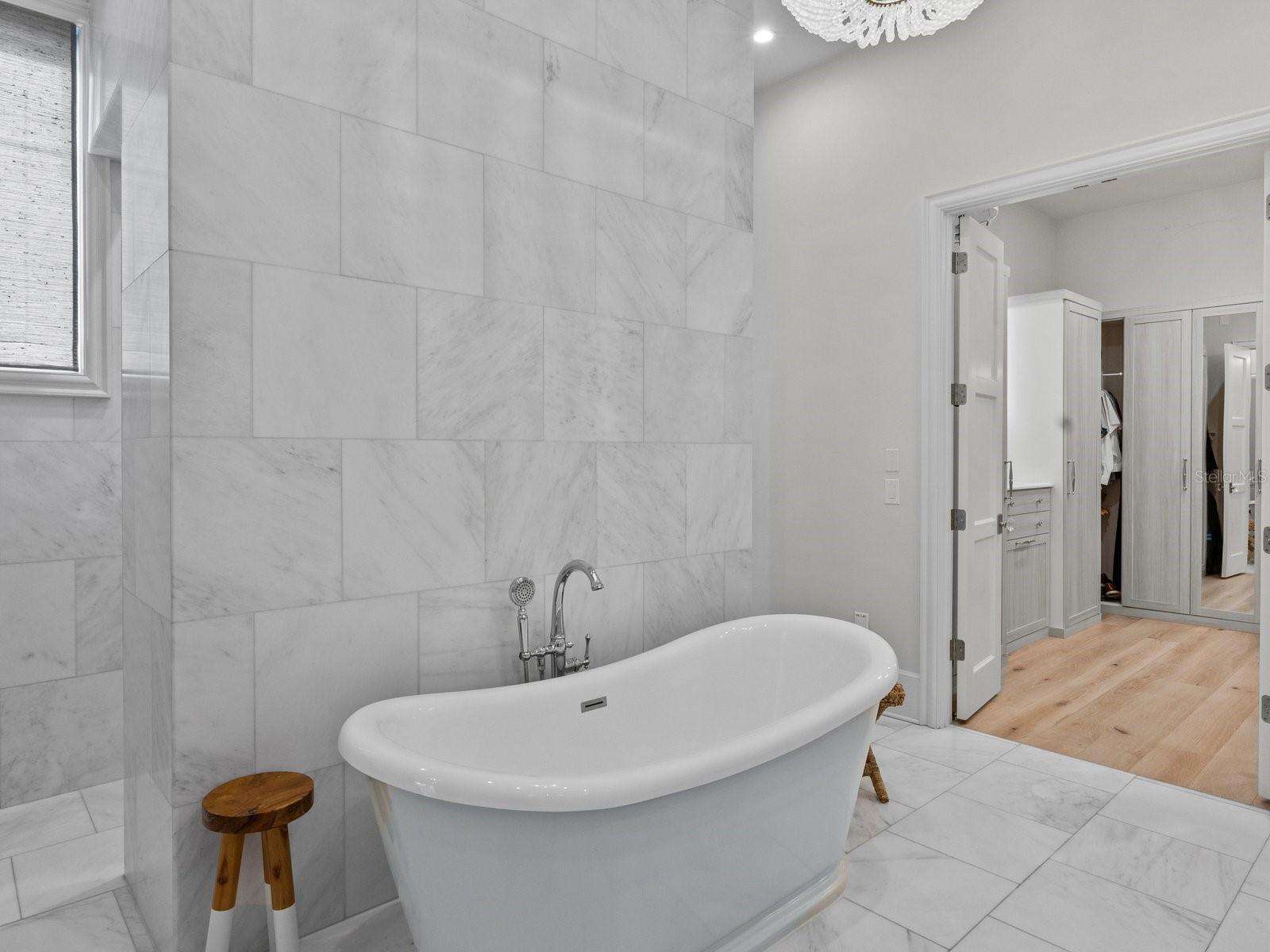 Image 44 of 90 For 10463 Los Feliz Drive