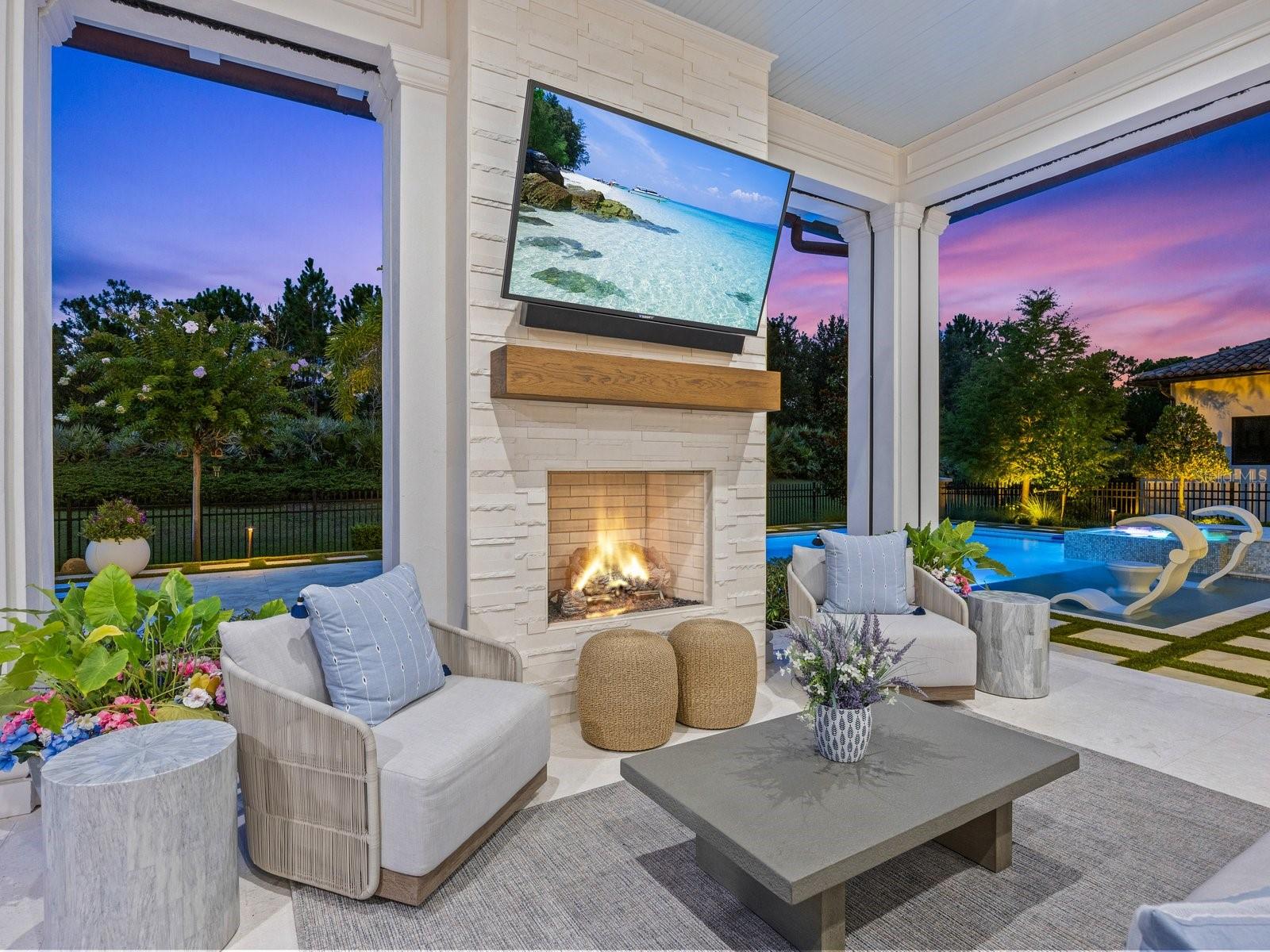 Image 8 of 90 For 10463 Los Feliz Drive