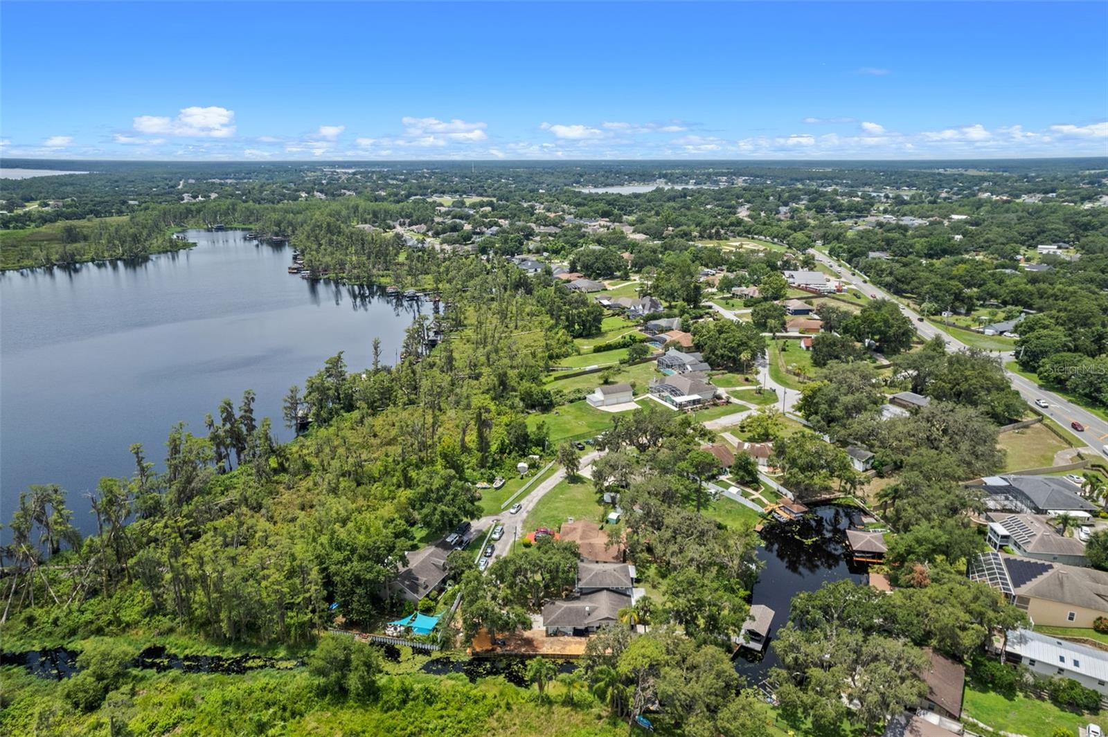 Image 50 of 52 For 11815 Lake Susan