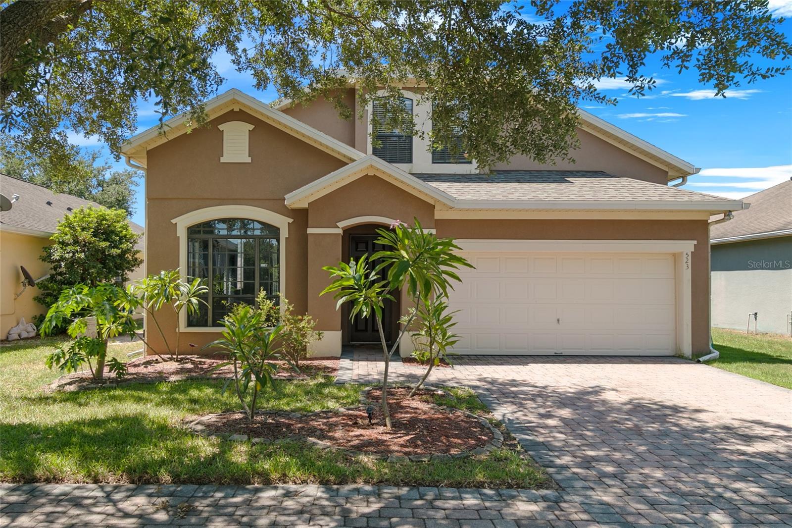 Details for 523 Lake Davenport Circle, DAVENPORT, FL 33837