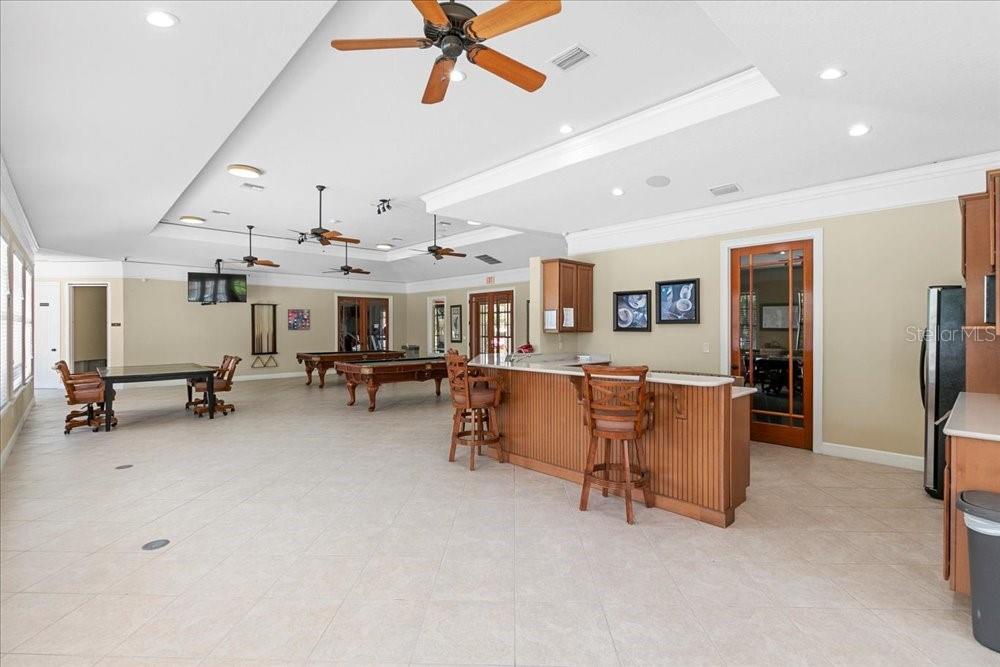 Image 33 of 38 For 523 Lake Davenport Circle