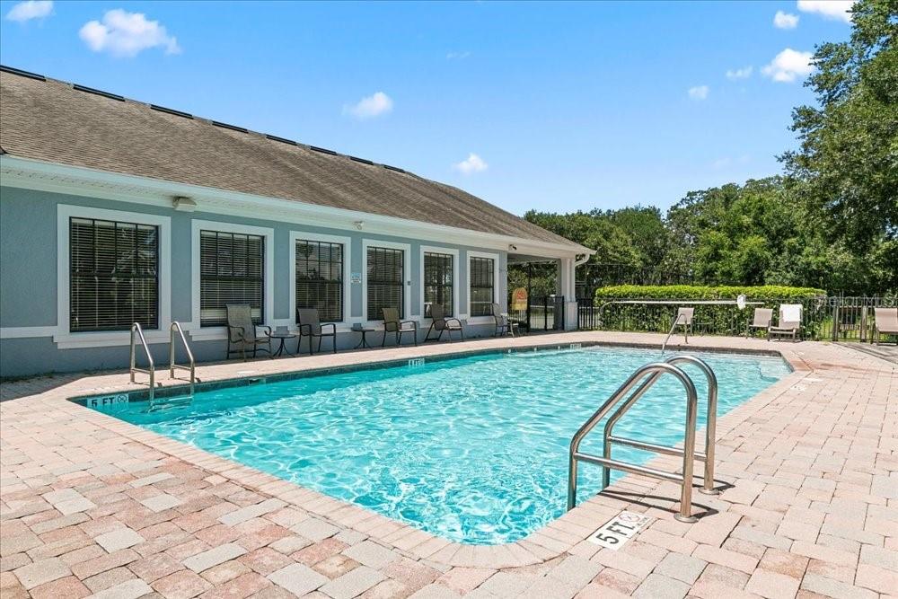 Image 37 of 38 For 523 Lake Davenport Circle