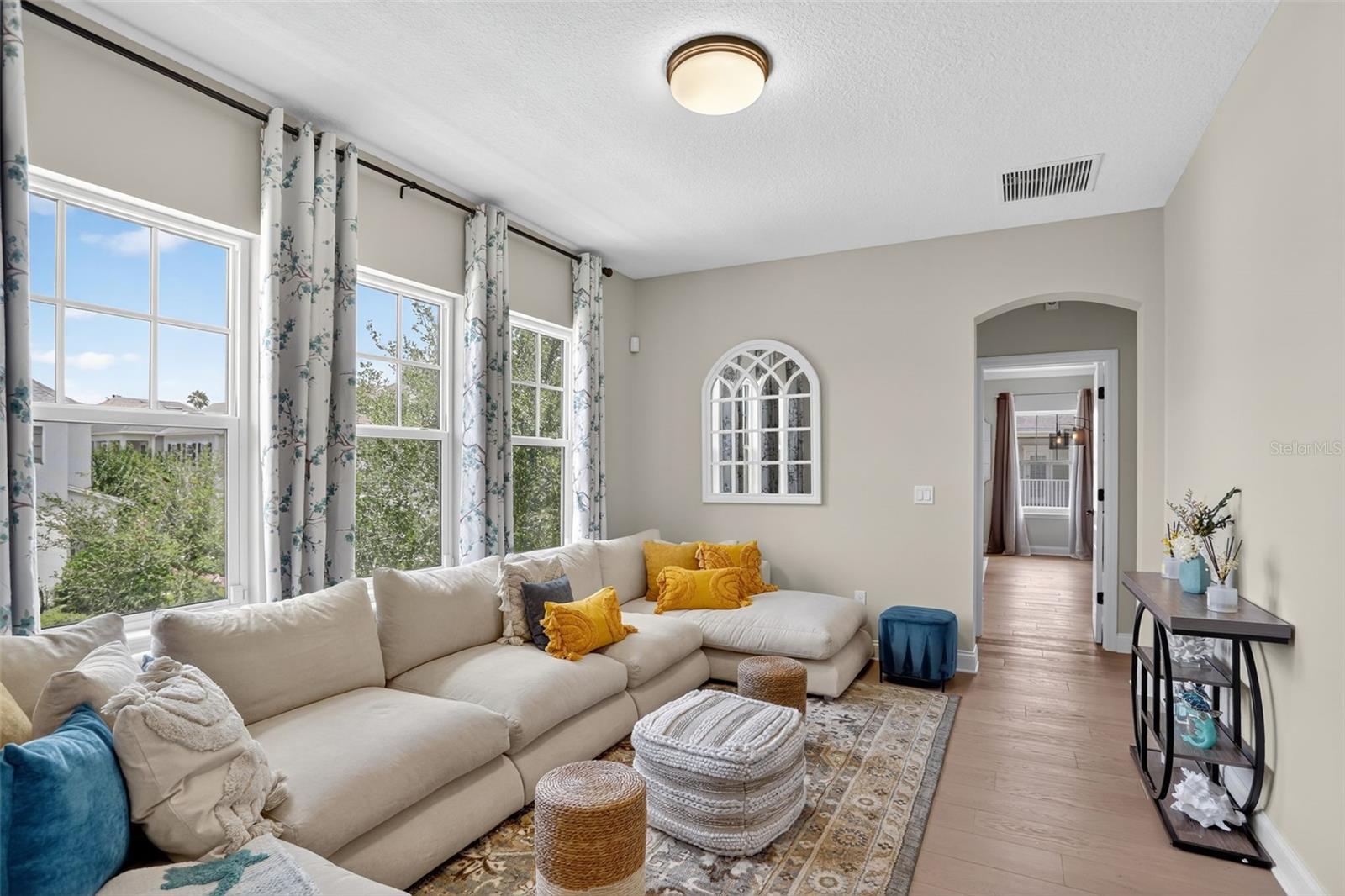 Image 12 of 38 For 1531 Castile Street