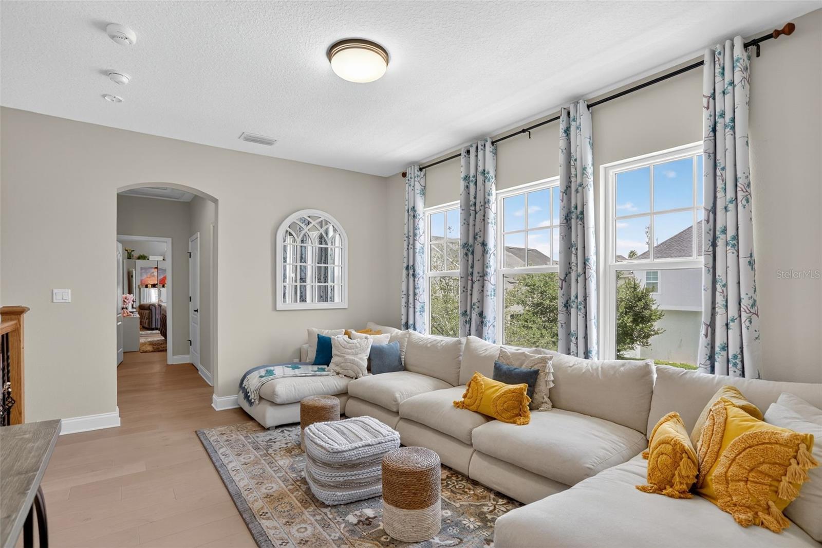 Image 13 of 38 For 1531 Castile Street