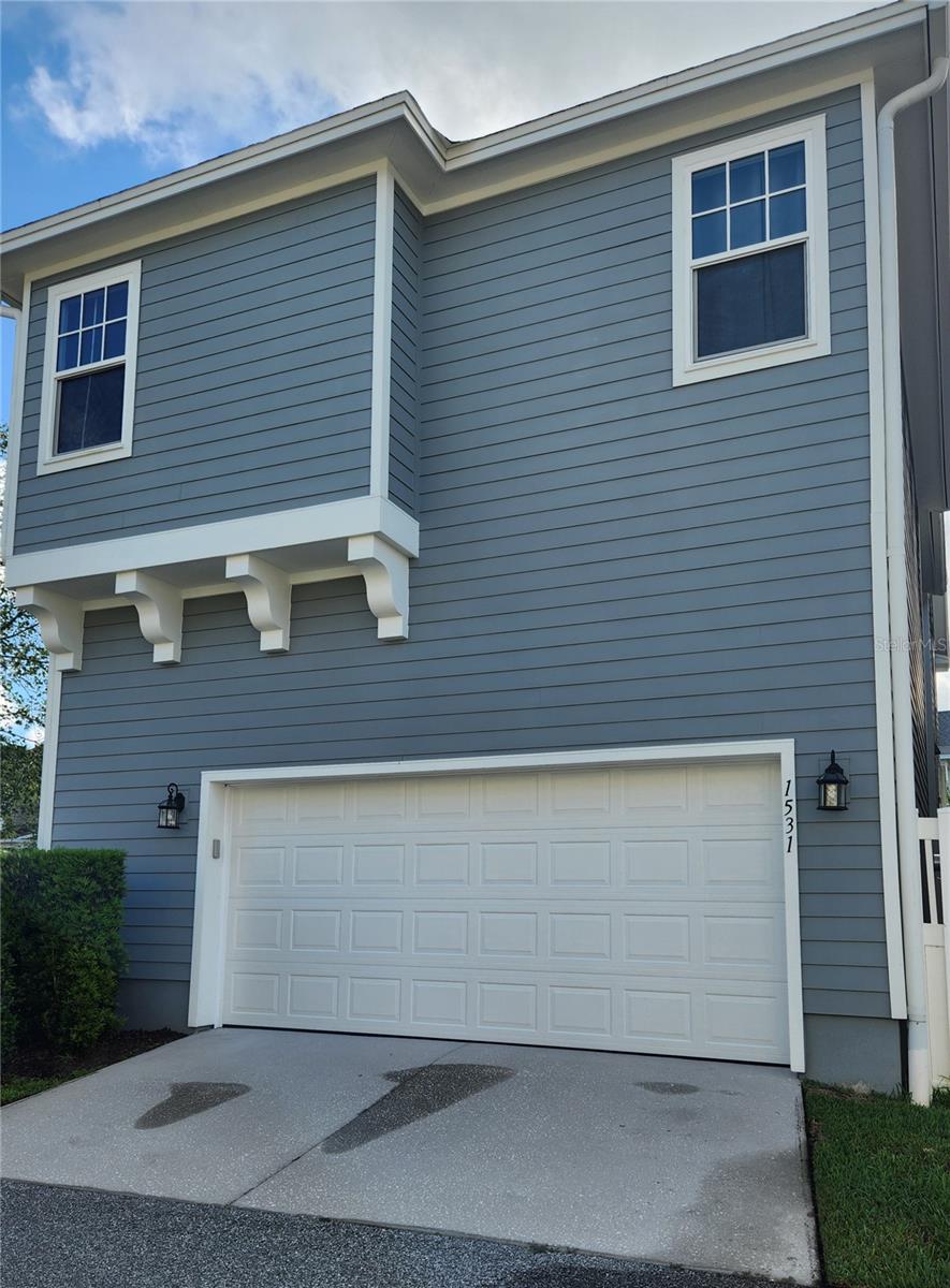 Image 33 of 38 For 1531 Castile Street