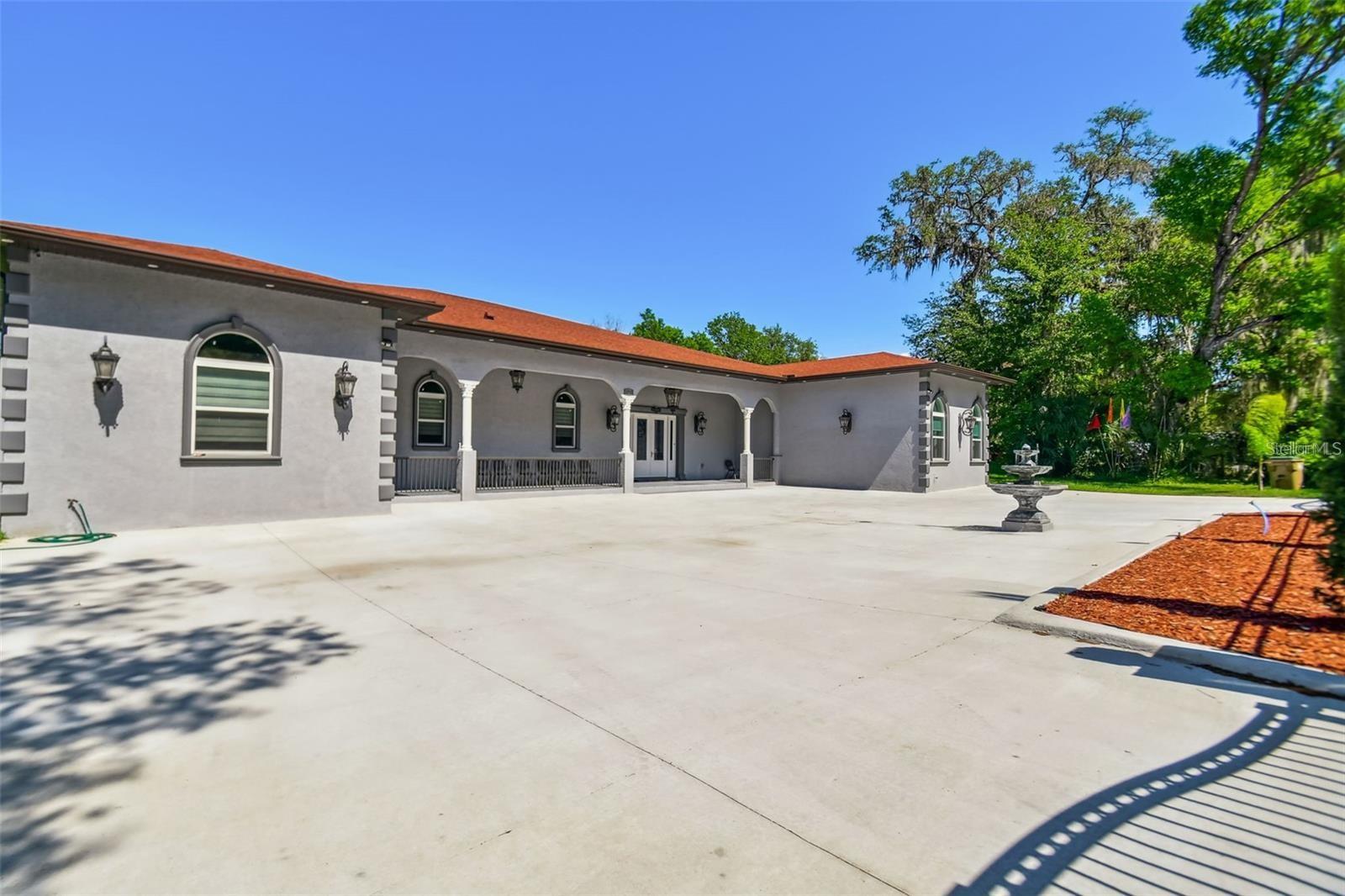 Image 22 of 55 For 15715 Trousdale Street