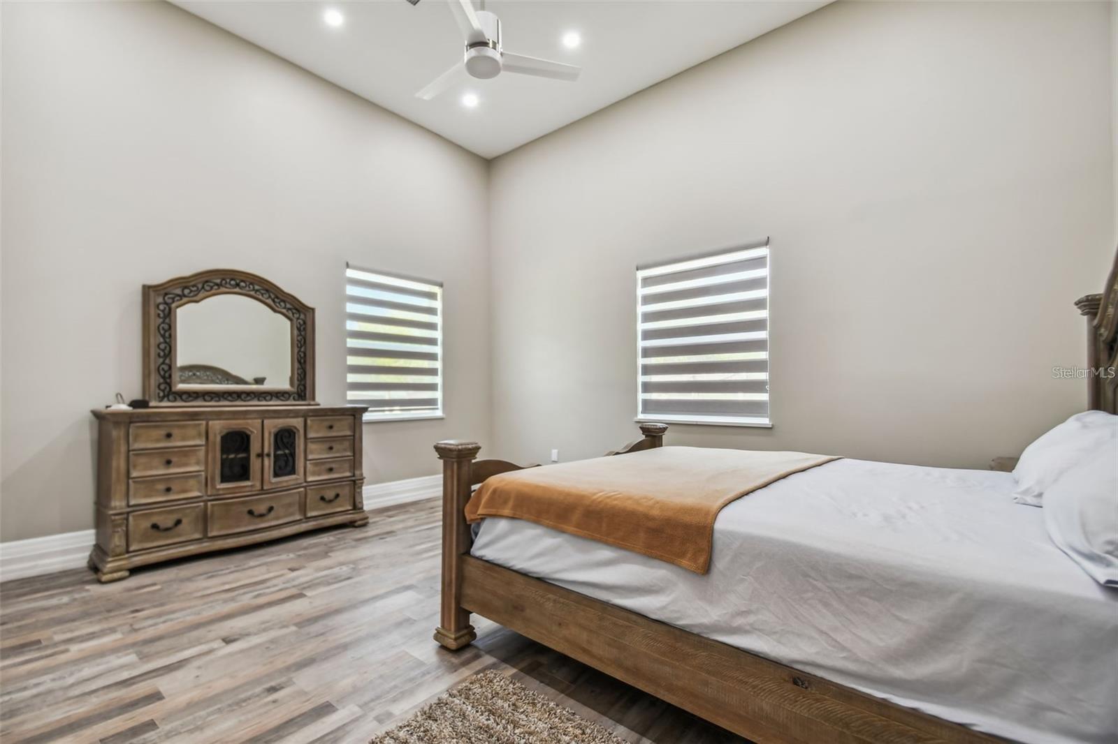 Image 30 of 55 For 15715 Trousdale Street