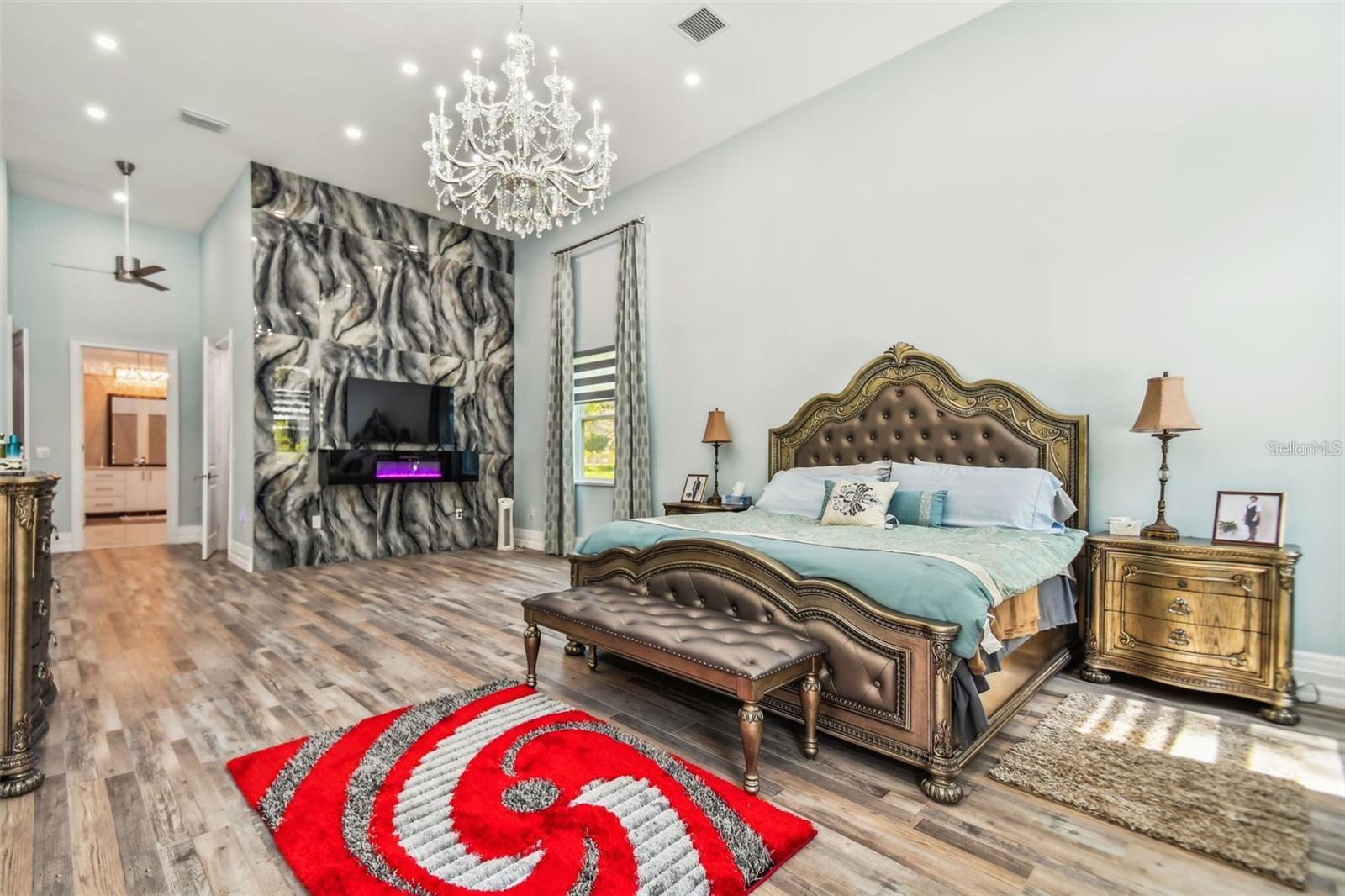 Image 41 of 55 For 15715 Trousdale Street