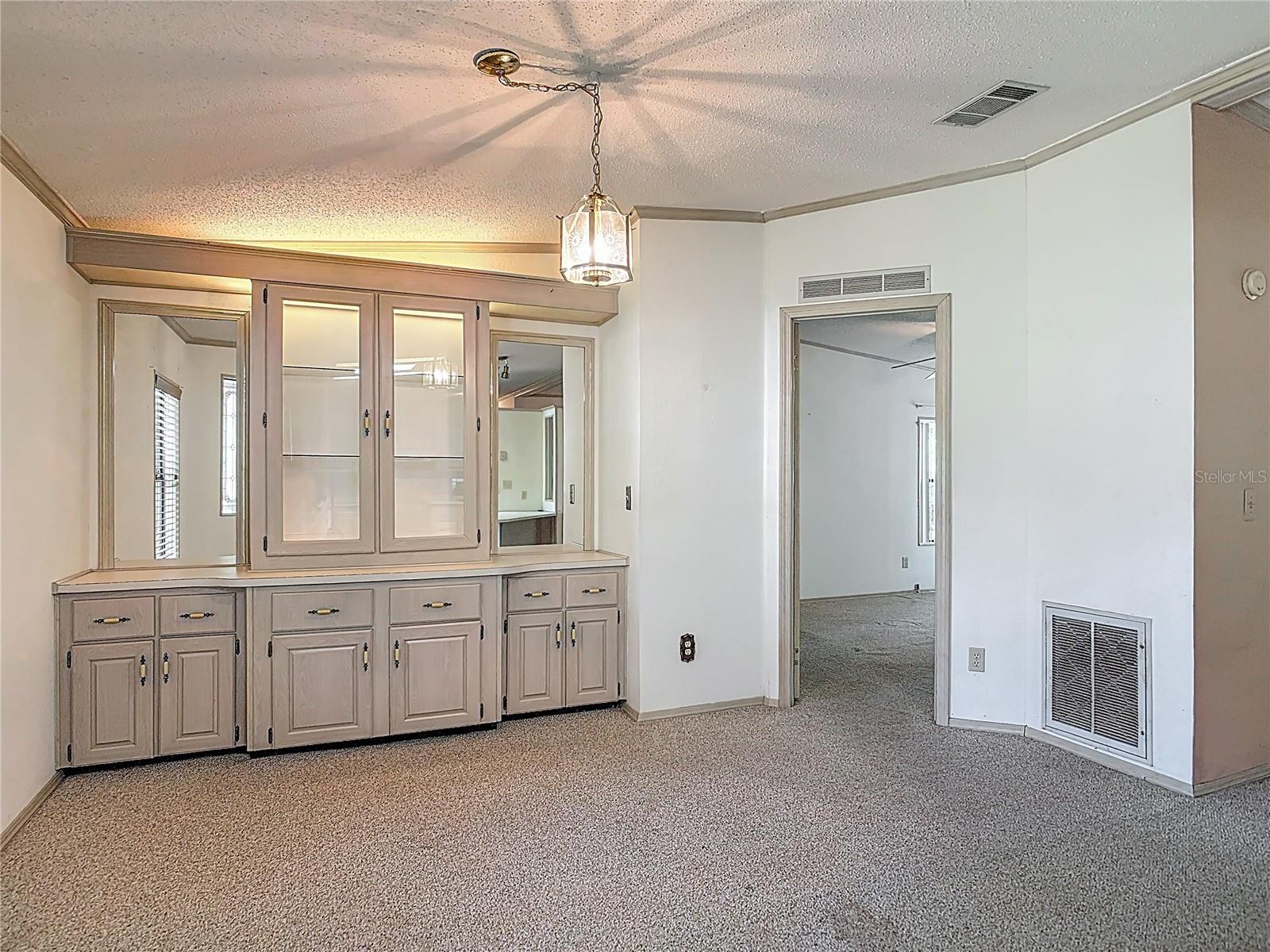Image 10 of 37 For 521 Starboard Avenue