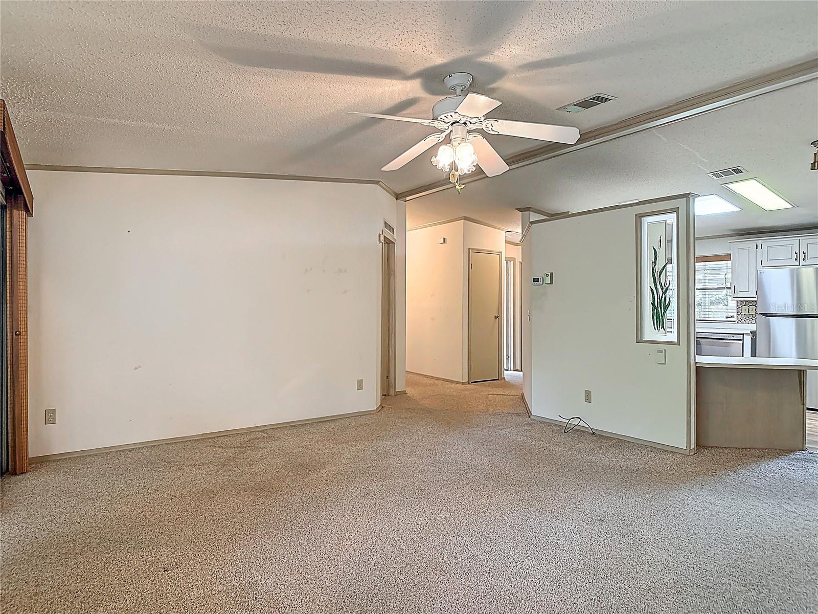 Image 14 of 37 For 521 Starboard Avenue