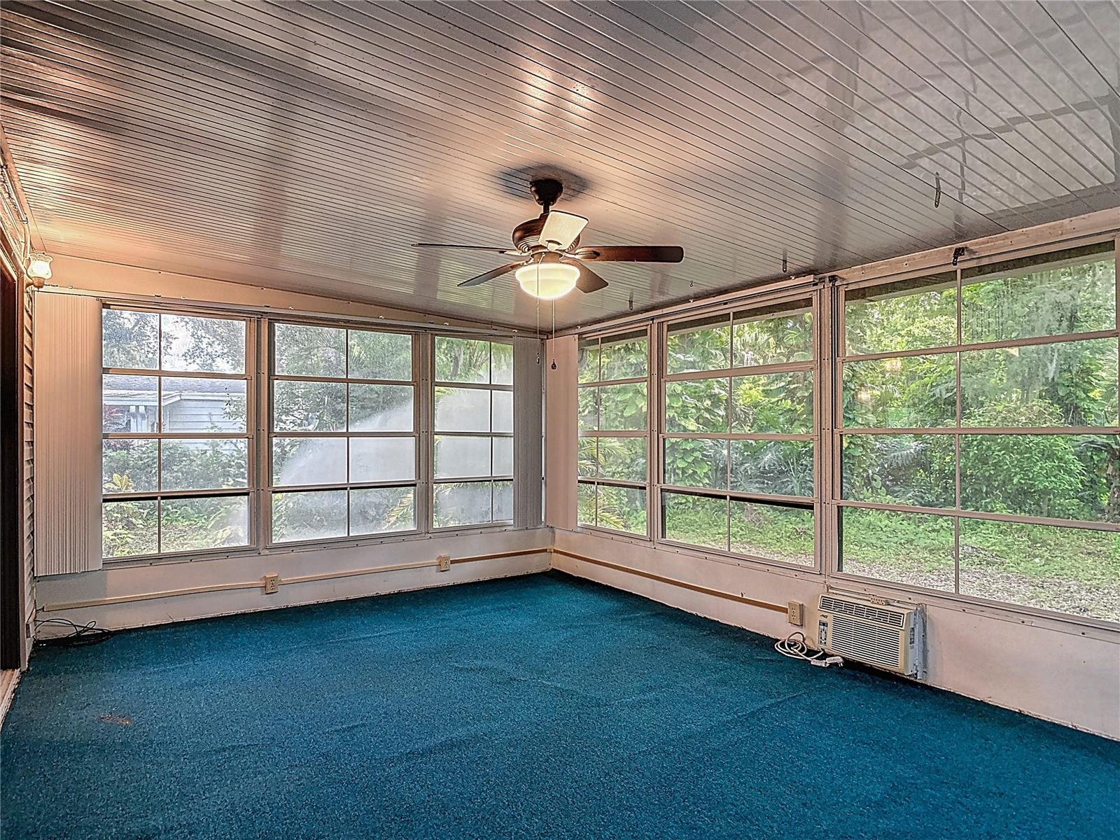Image 19 of 37 For 521 Starboard Avenue