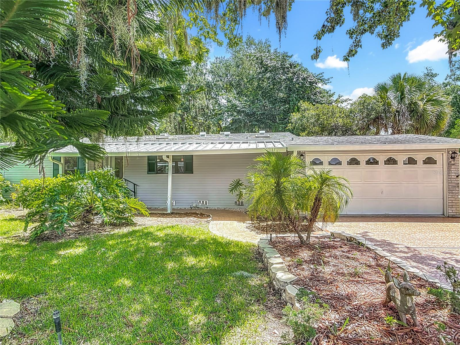Image 2 of 37 For 521 Starboard Avenue