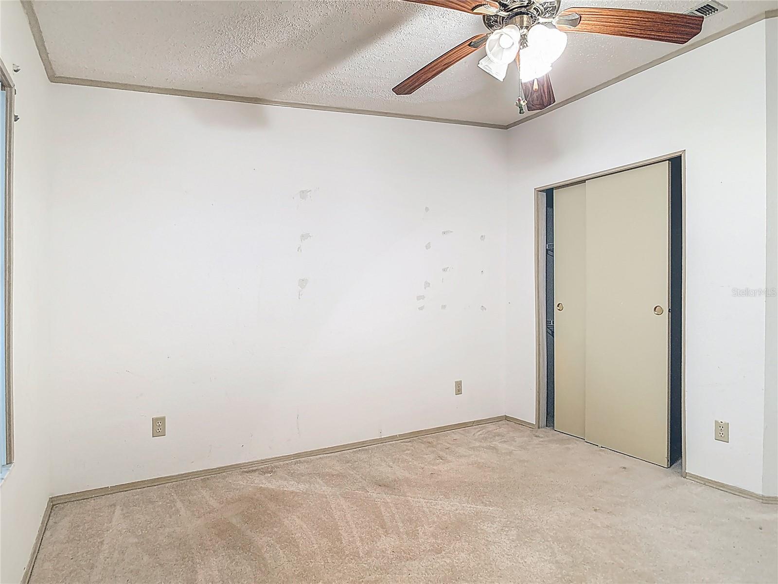 Image 27 of 37 For 521 Starboard Avenue