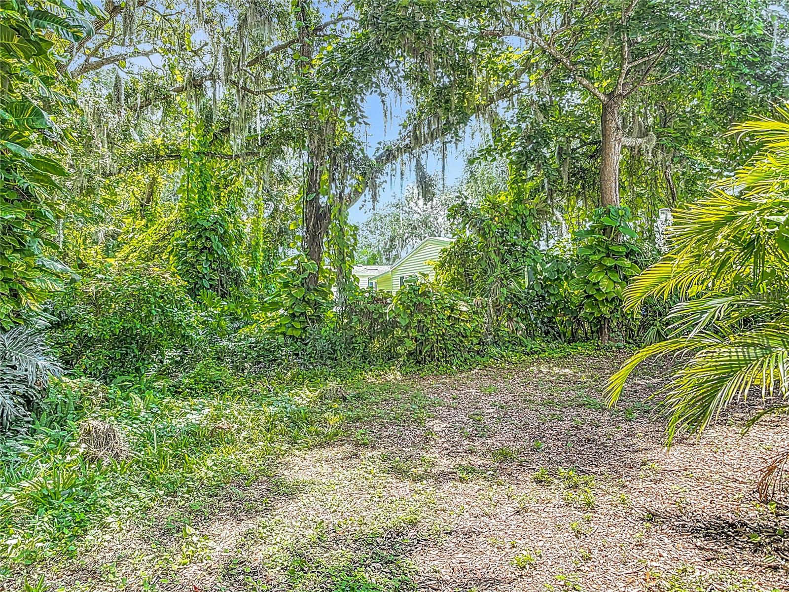Image 33 of 37 For 521 Starboard Avenue