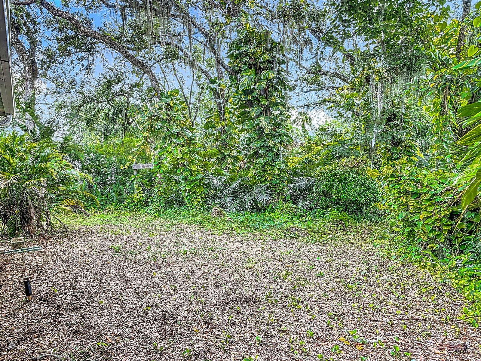 Image 34 of 37 For 521 Starboard Avenue