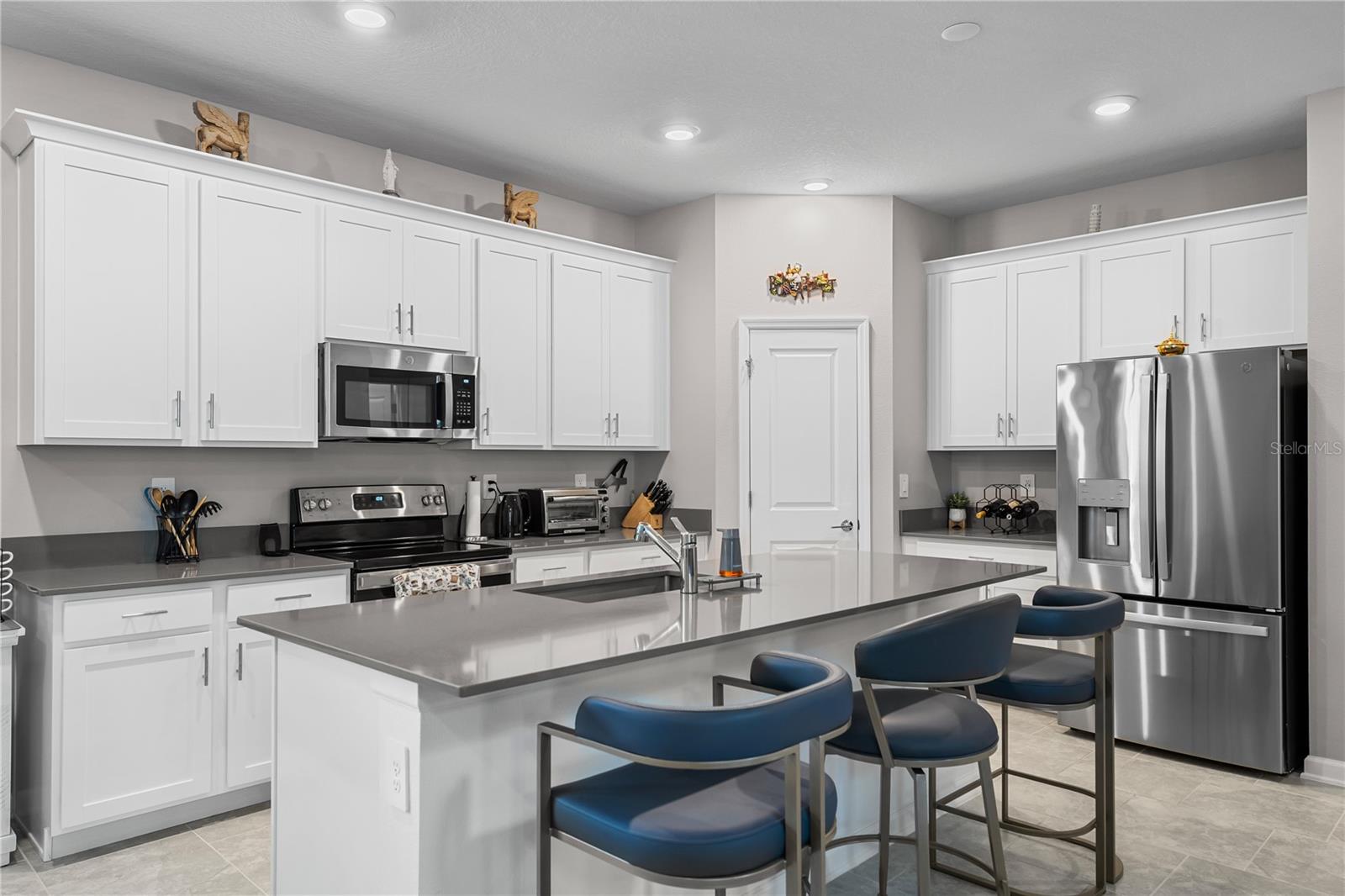 Image 13 of 48 For 6406 Pine Warbler Way