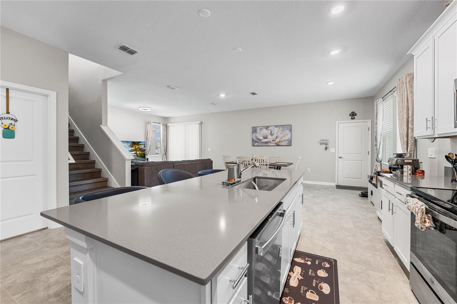 Image 16 of 48 For 6406 Pine Warbler Way