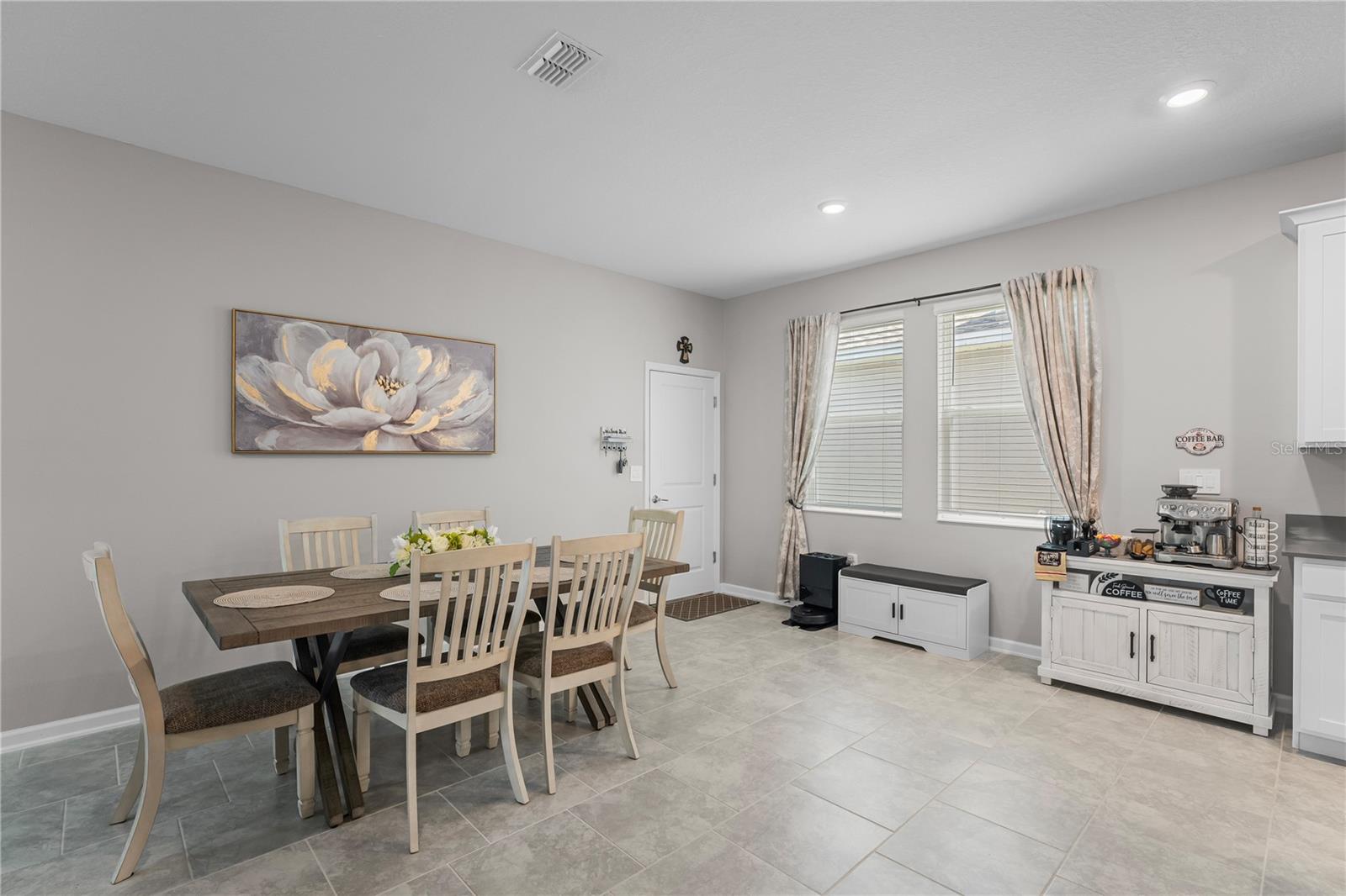 Image 18 of 48 For 6406 Pine Warbler Way