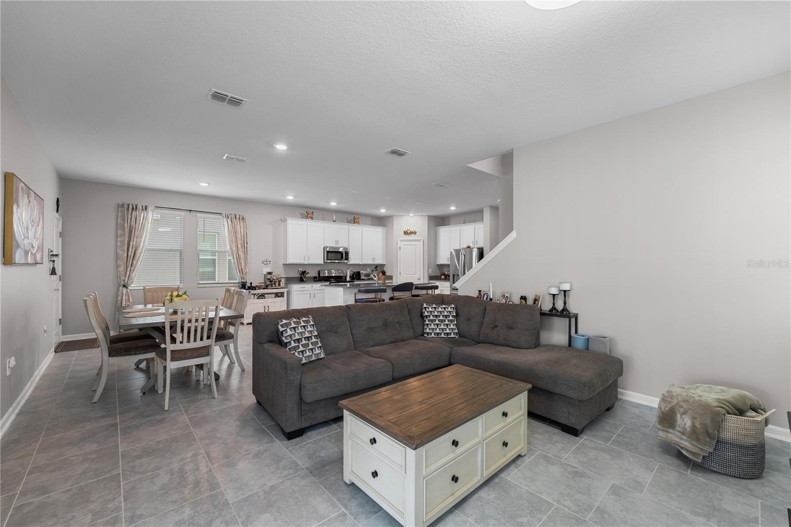 Image 22 of 48 For 6406 Pine Warbler Way