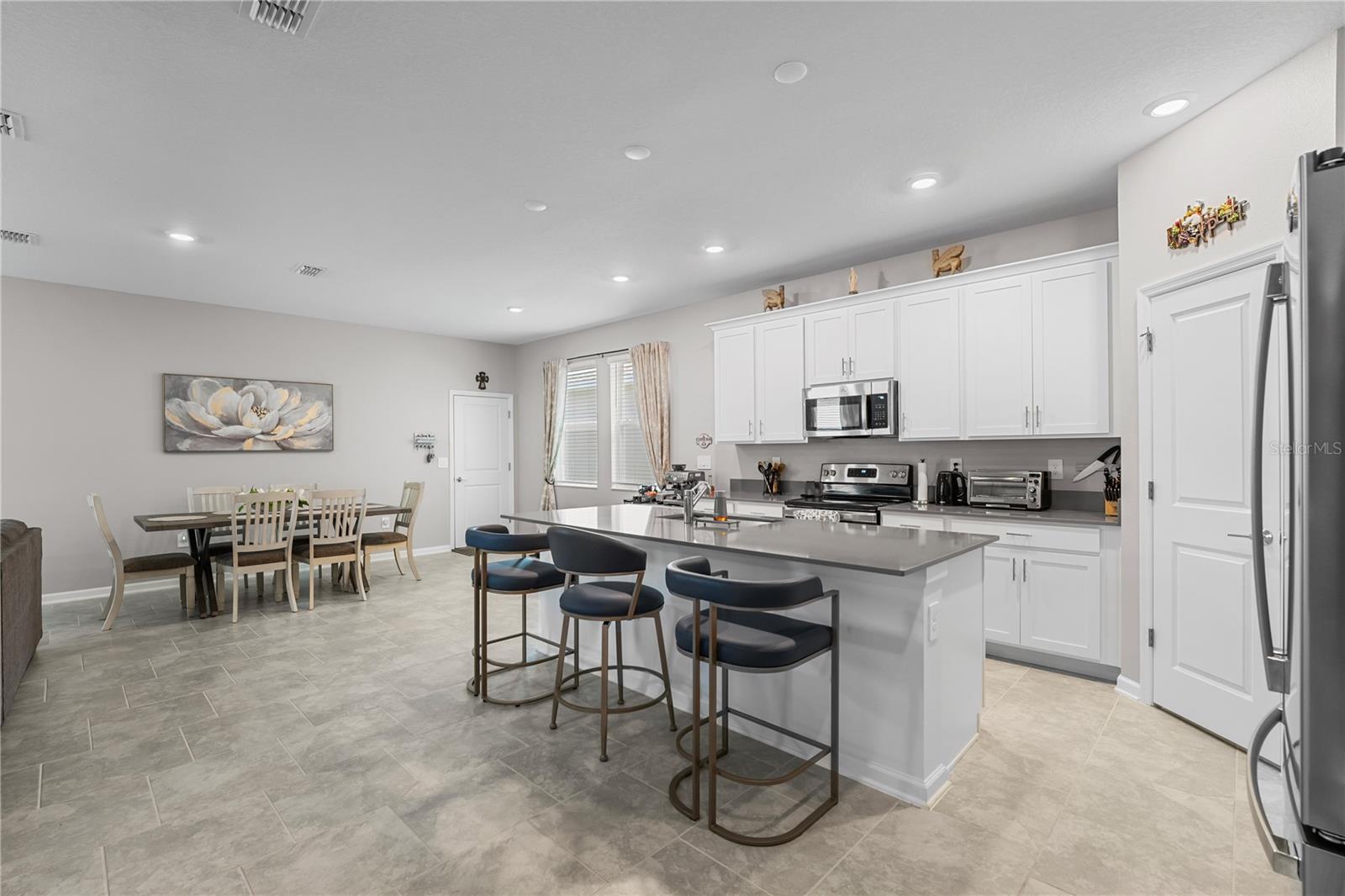Image 9 of 48 For 6406 Pine Warbler Way