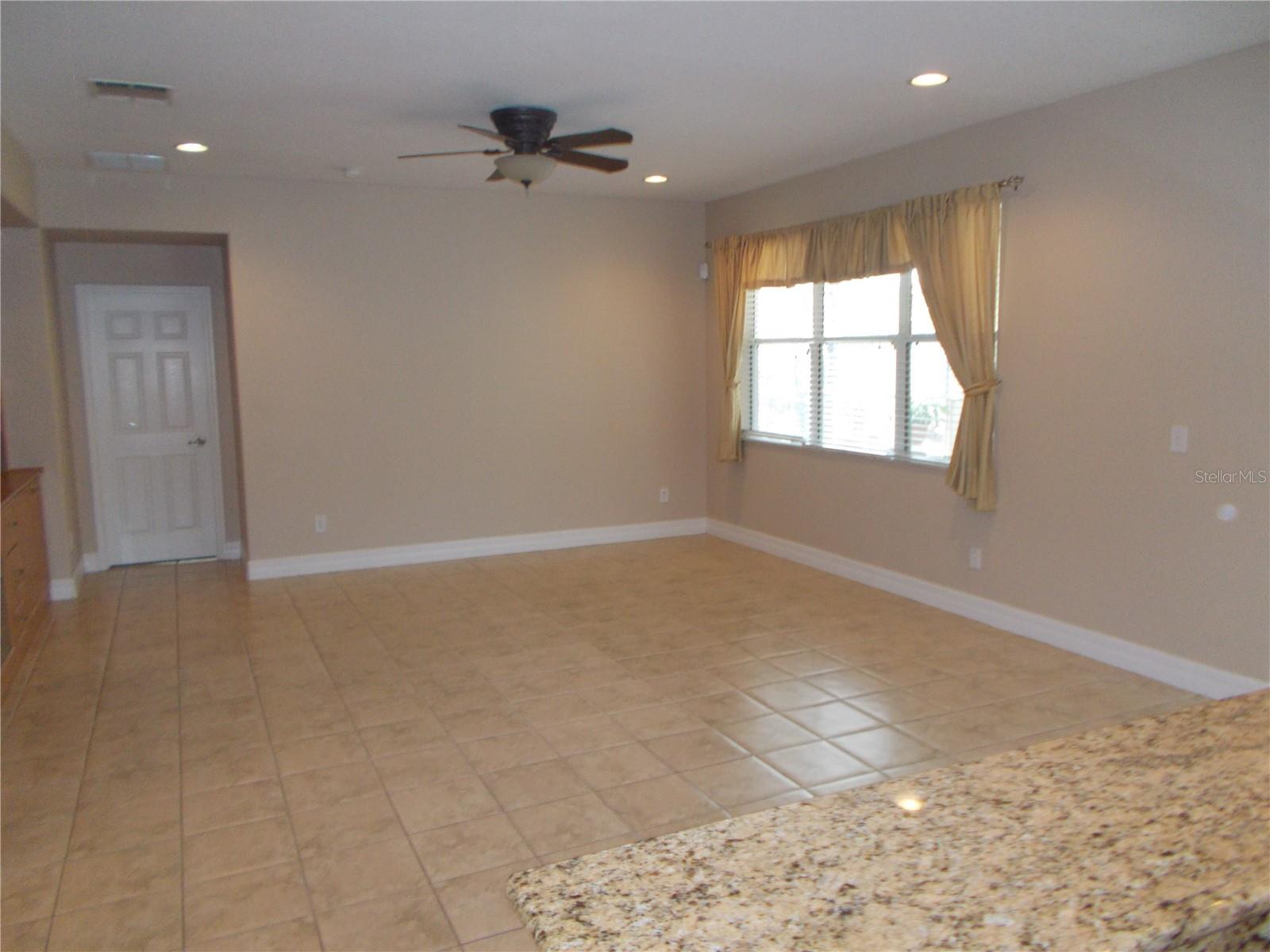 Image 8 of 26 For 2348 Wild Tamarind Boulevard