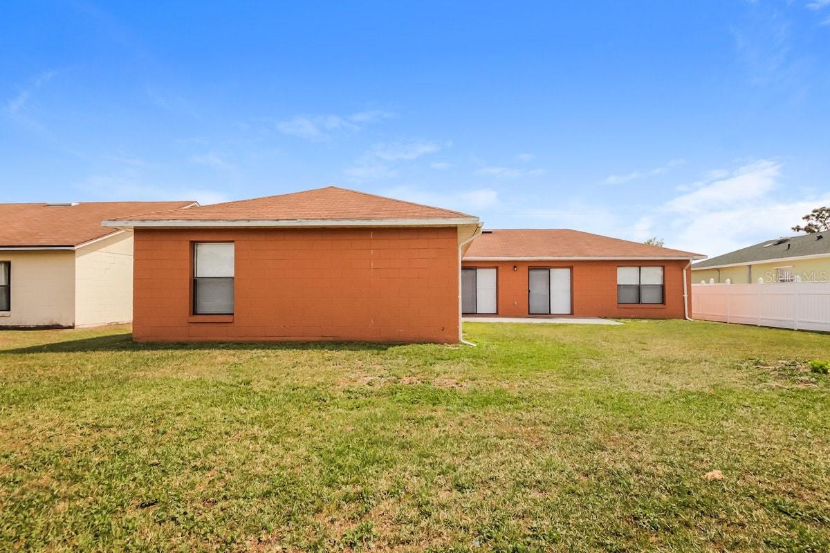 Image 15 of 15 For 68 Bolton Court