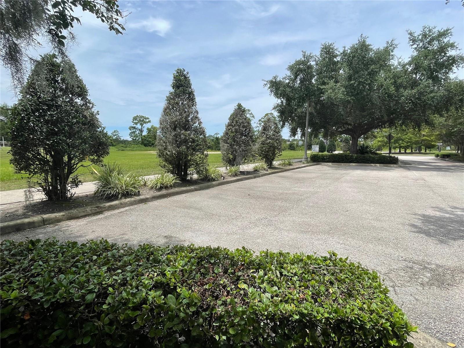 Image 3 of 6 For  Oviedo Blvd  